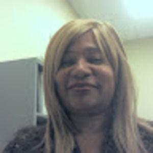 Meet your Posher, Denise